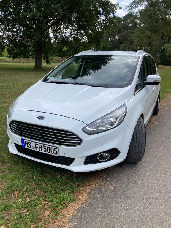 S-Max