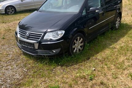 VW Touran 167.000 km 1.250 &euro; Kohlberg 92702