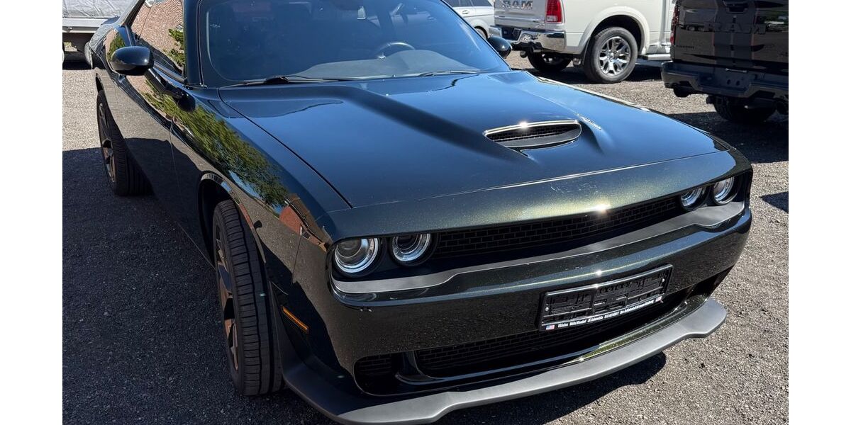 Dodge Challenger 116.800 km 26.800 &euro; Niendorf bei Stecknitz 23881