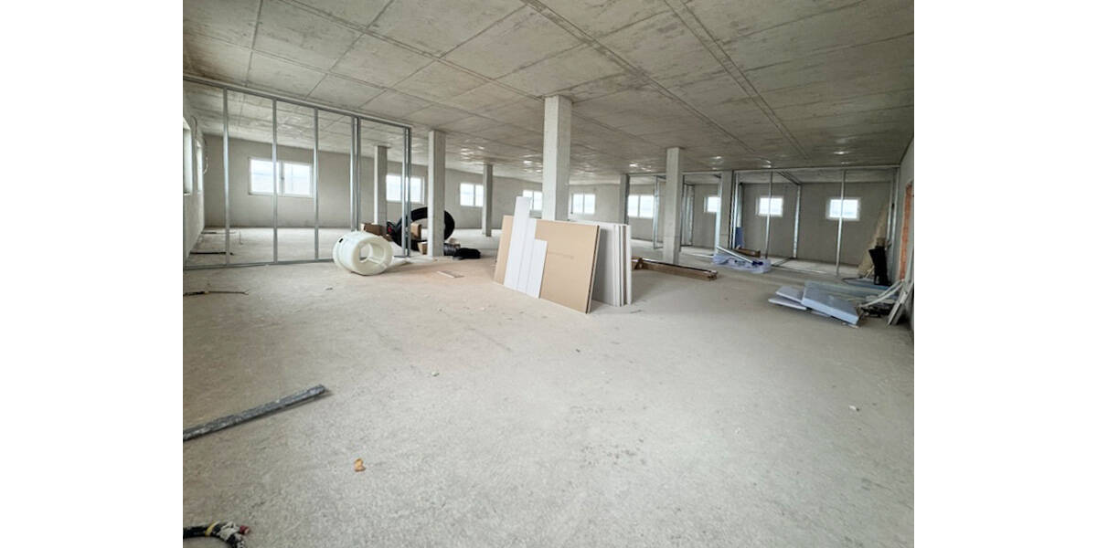 Gewerbeobjekt Mühlhausen - 2.240&euro; | Angebot:25744970