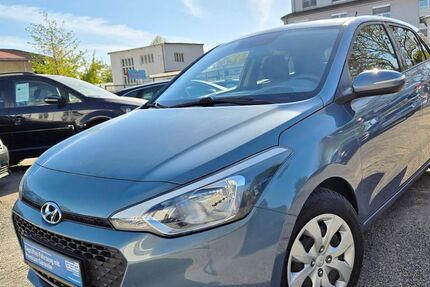 Hyundai i20 53.000 km 7.900 &euro; Dresden 01067