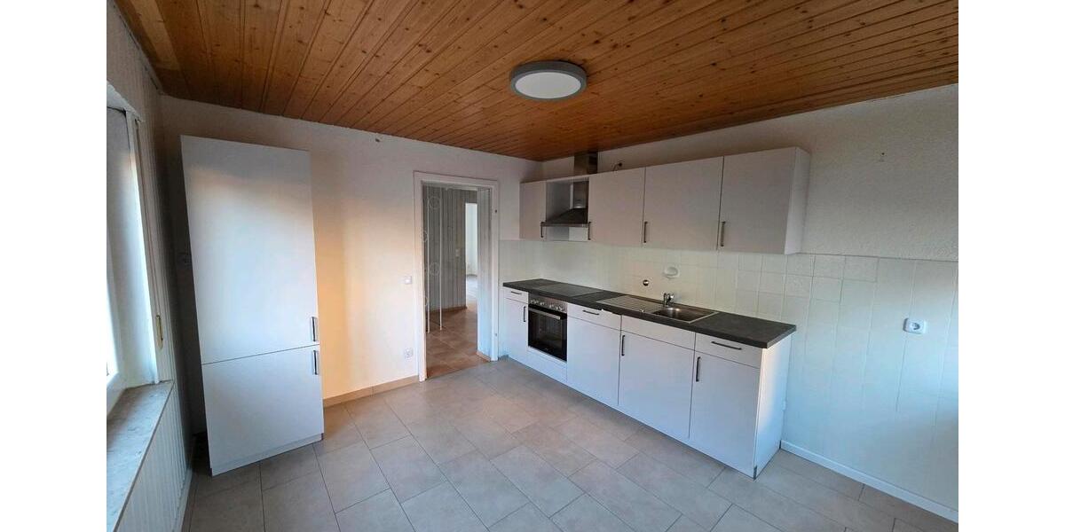 Einfamilienhaus Möckmühl - 5 Zimmer, 130 m&sup2;, 1.350&euro; | Angebot:24432036