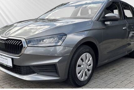 Skoda Fabia 70.000 km 14.980 € Neumünster 24539