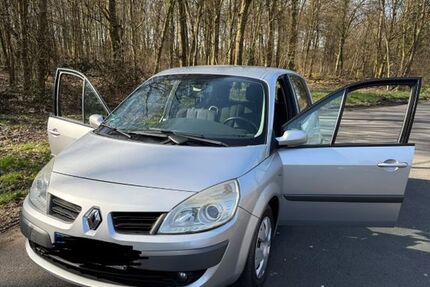 Renault Scenic 145.900 km 1.990 &euro; Hanau 63450