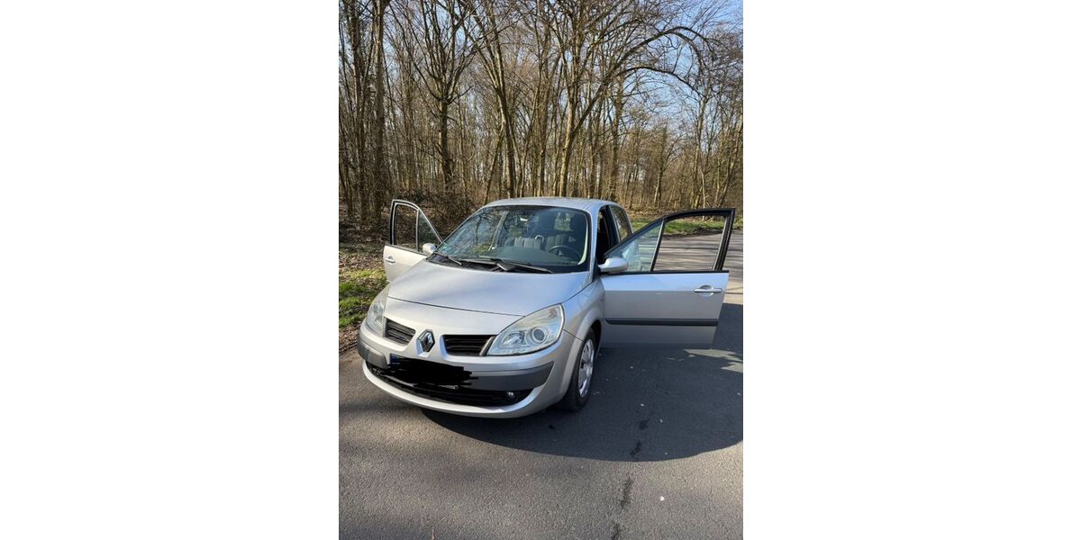 Renault Scenic 145.900 km 1.990 &euro; Hanau 63450