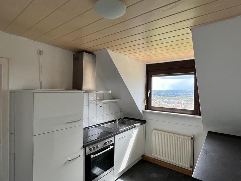 ***Schöne DG-Wohnung inkl. Einbauküche*4-ZKB*Elversberg***
