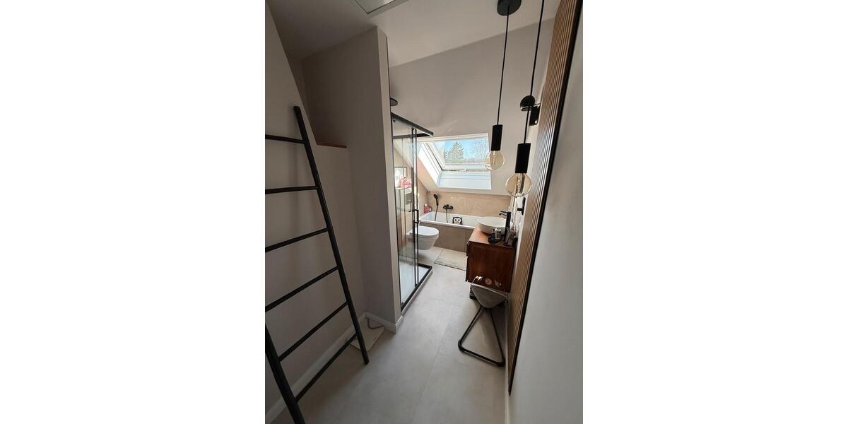 Dachgeschoßwohnung Dortmund Hombruch - 3 Zimmer, 84 m&sup2;, 299.000&euro; | Angebot:26764507
