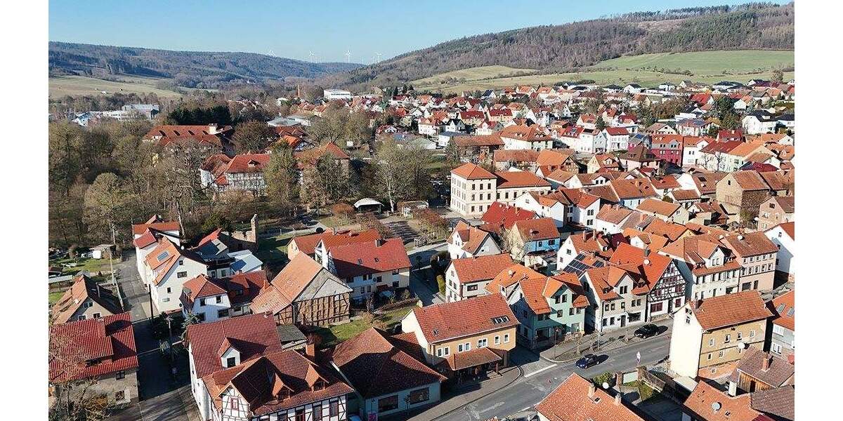 Mehrfamilienhaus, Wohnhaus Dermbach Stadtlengsfeld - 7 Zimmer, 125 m&sup2;, 59.000&euro; | Angebot:24727194