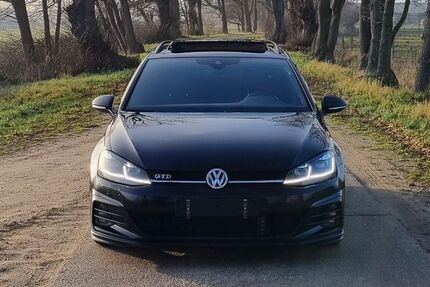 VW Golf 141.874 km 17.500 &euro; Wittenburg 19243