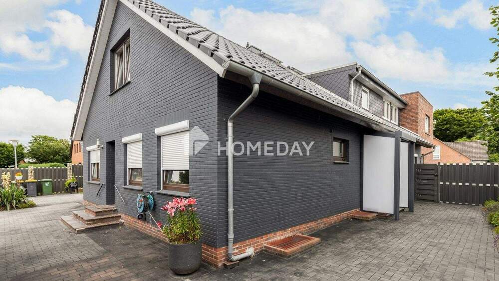 Faktor 15,6 möglich | Neubau MFH mit voll saniertem Teil & viel Potenzial - 34 WE vermietet 1 zimmer