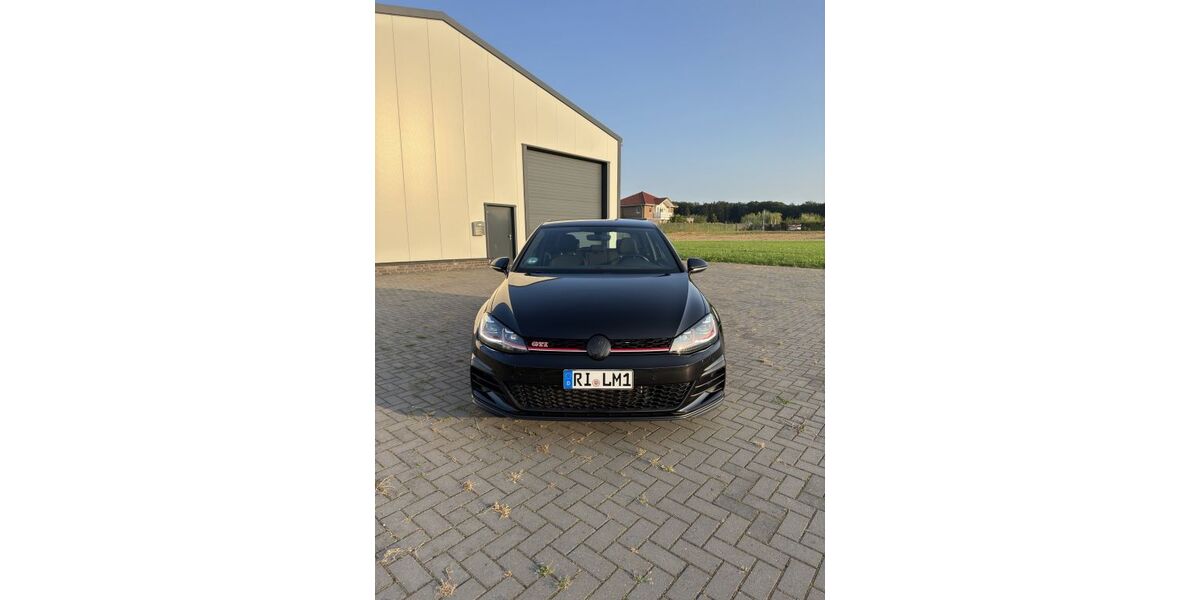 VW Golf 113.000 km 17.300 &euro; Rinteln 31737
