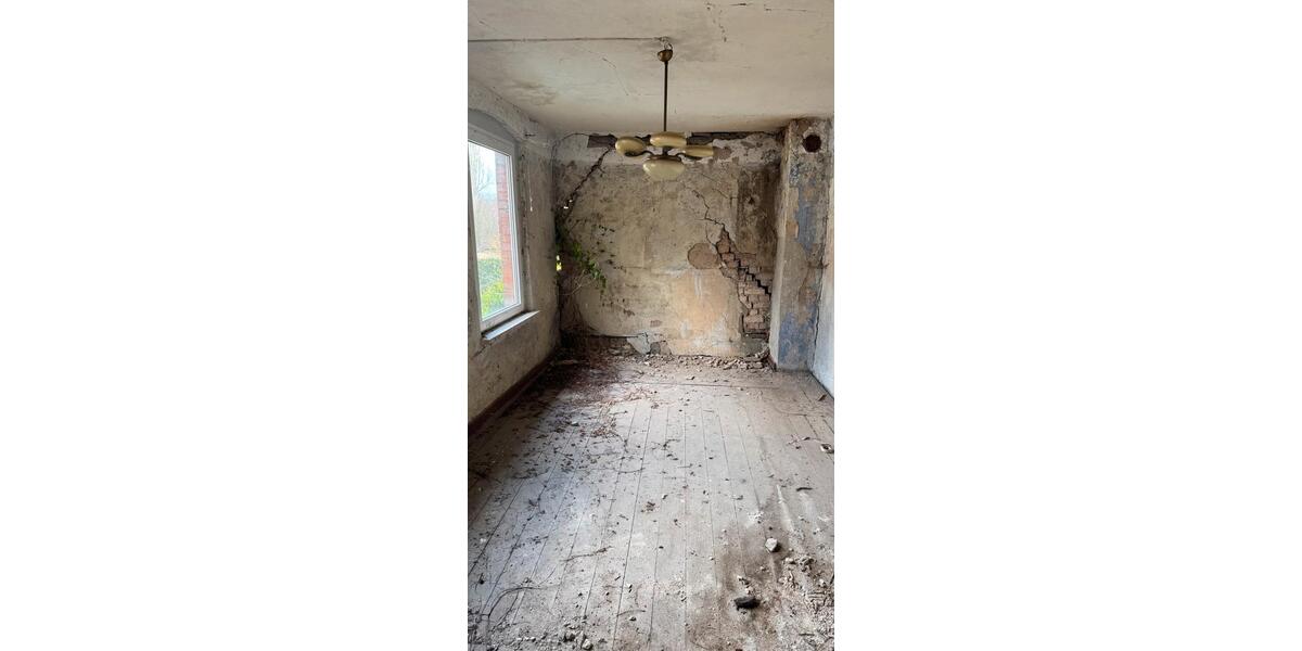 Doppelhaushälfte Helbra - 5 Zimmer, 100 m&sup2;, 35.000&euro; | Angebot:26846457