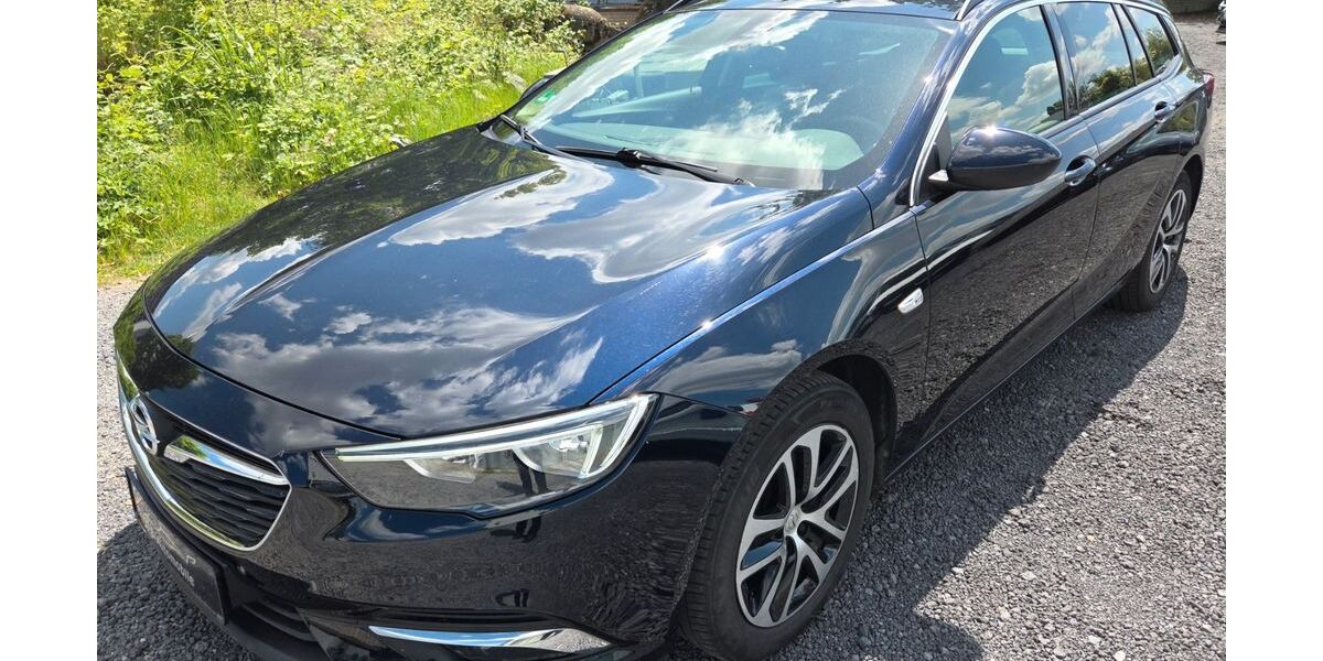 Opel Insignia 135.000 km 8.490 &euro; Braunschweig 38112