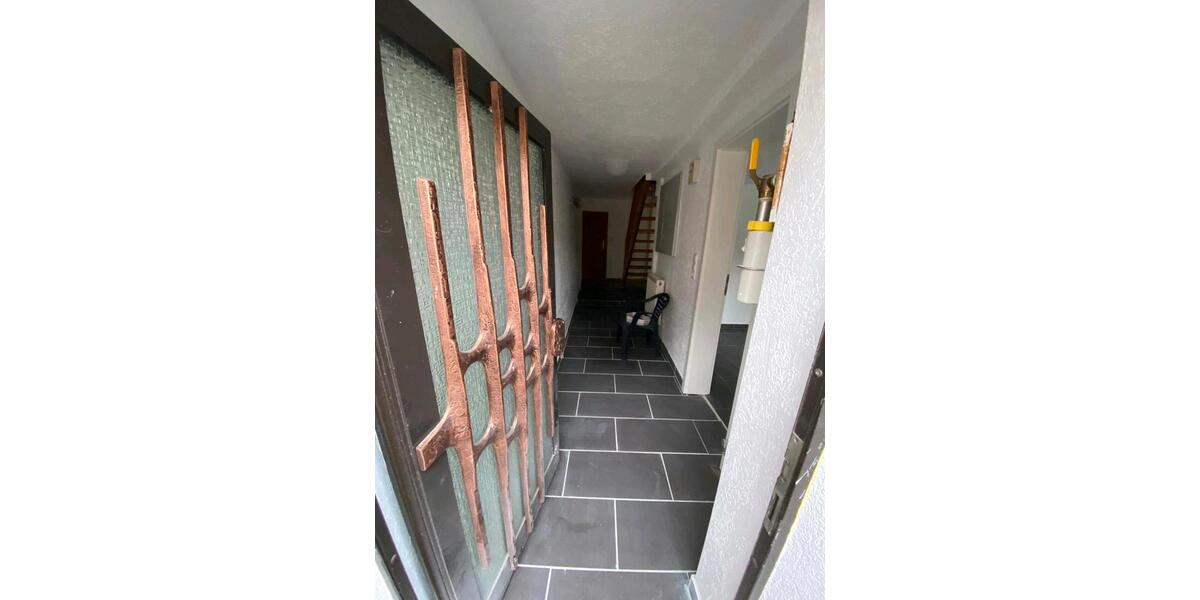 Reihenhaus Hemmingen - 4 Zimmer, 90 m&sup2;, 1.000&euro; | Angebot:24945238