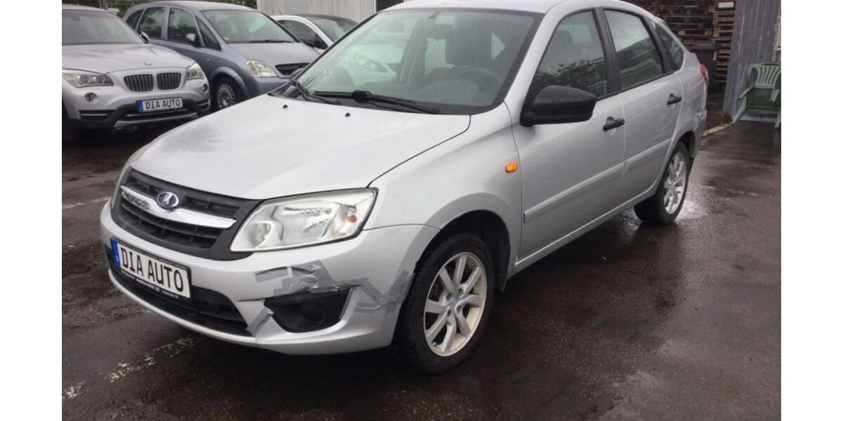 Lada Granta 112.000 km 1.999 &euro; Bad Kreuznach 55543