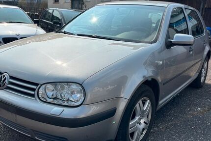 VW Golf 137.000 km 2.500 &euro; Leidersbach/Volkersbrunn 63849