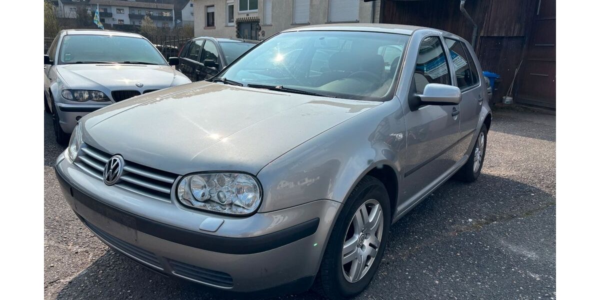 VW Golf 137.000 km 2.500 &euro; Leidersbach/Volkersbrunn 63849
