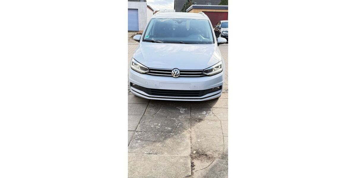 VW Touran 124.850 km 16.200 &euro; Rehburg-Loccum 31547