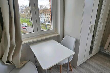 Wohnung Mannheim Sandhofen - 1 Zimmer, 18 m&sup2;, 650&euro; | Angebot:25990800