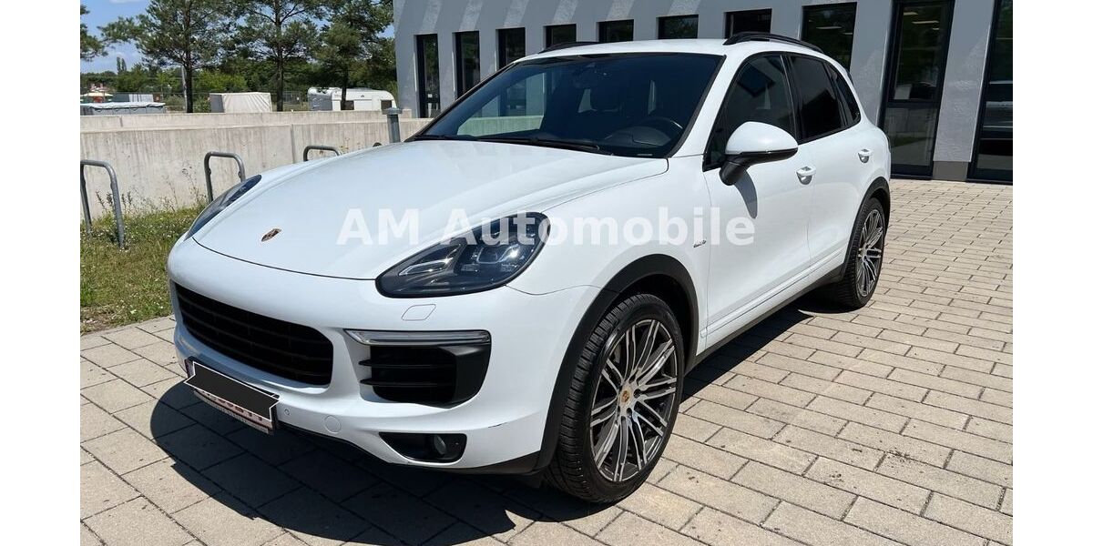 Porsche Cayenne 270.000 km 19.990 &euro; München 81249