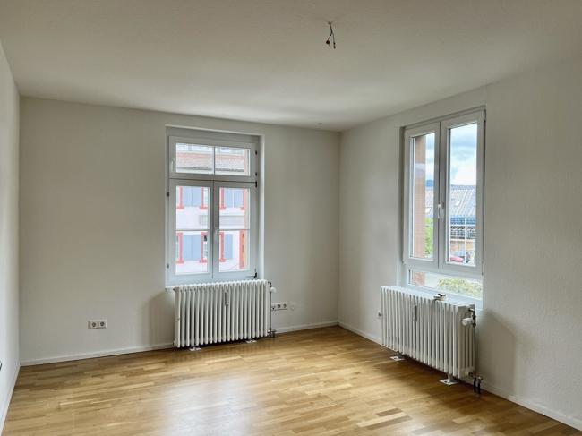 Etagenwohnung Kirchzarten - 6 Zimmer, 117 m&sup2;, 2.500&euro; | Angebot:26588065