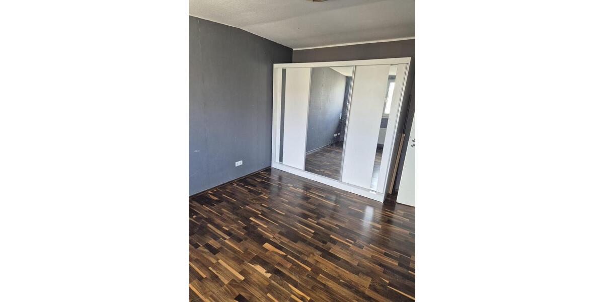 Einfamilienhaus Mannheim Innenstadt - 4 Zimmer, 95 m&sup2;, 1.300&euro; | Angebot:26003394