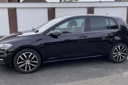 VW Golf 136.632 km 15.600 &euro; Ascheberg 59387