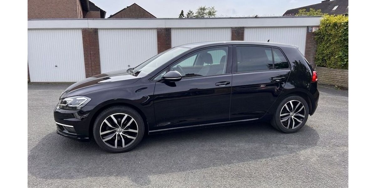 VW Golf 136.632 km 15.600 &euro; Ascheberg 59387