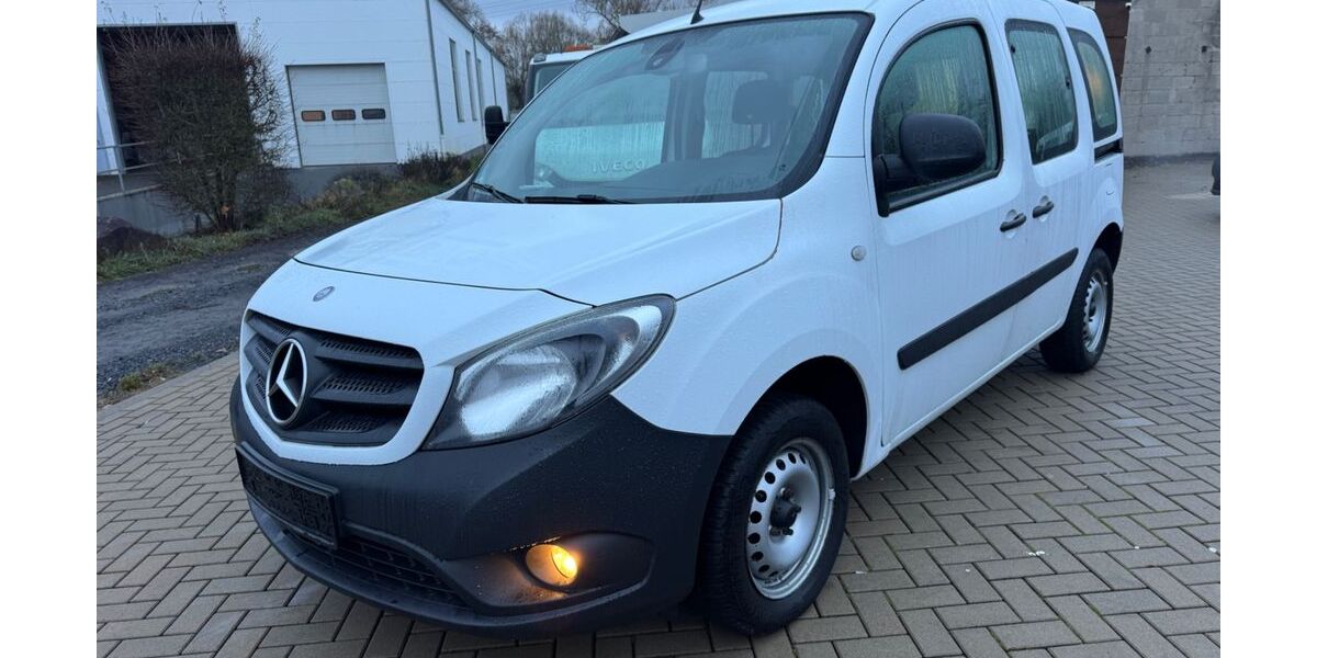 Mercedes-Benz Citan 199.500 km 7.490 &euro; Fulda 36043