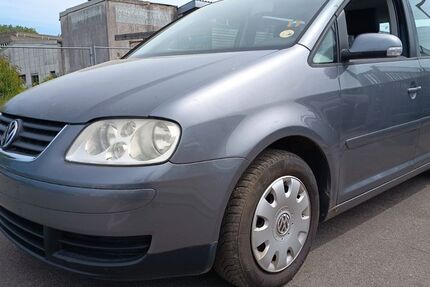 VW Touran 243.000 km 2.999 &euro; Lahr-Langenwinkel 77933