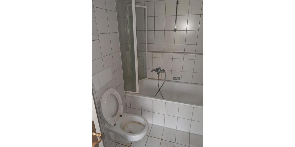 Etagenwohnung Burghausen - 2 Zimmer, 60 m&sup2;, 210.000&euro; | Angebot:26407172