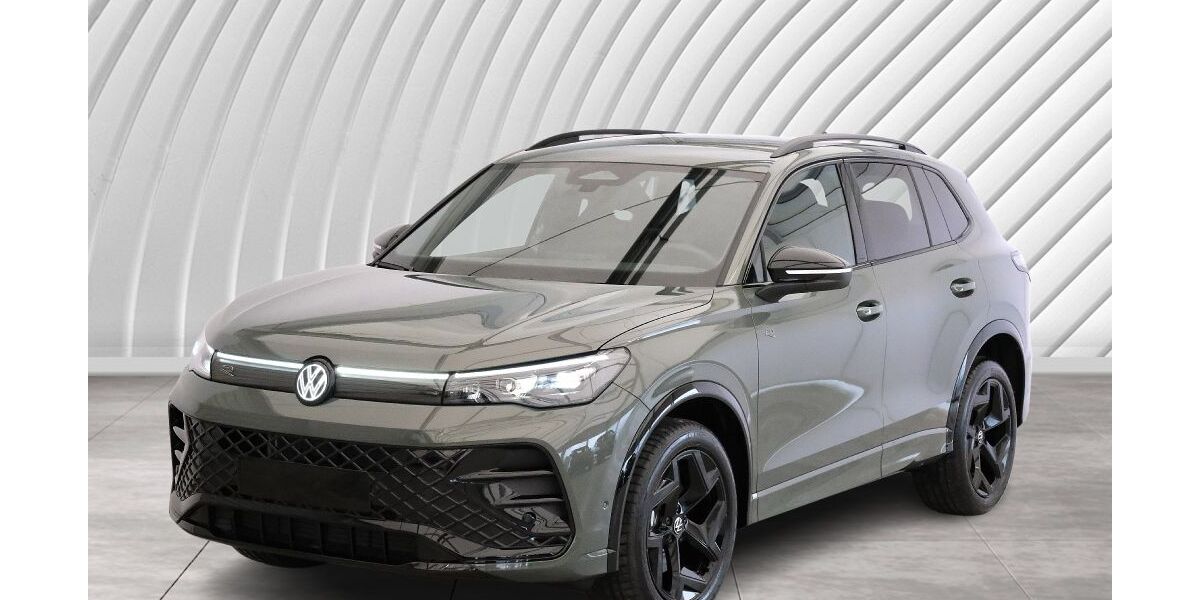 VW Tiguan 1.500 km 46.490 &euro; Unterschleißheim 85716