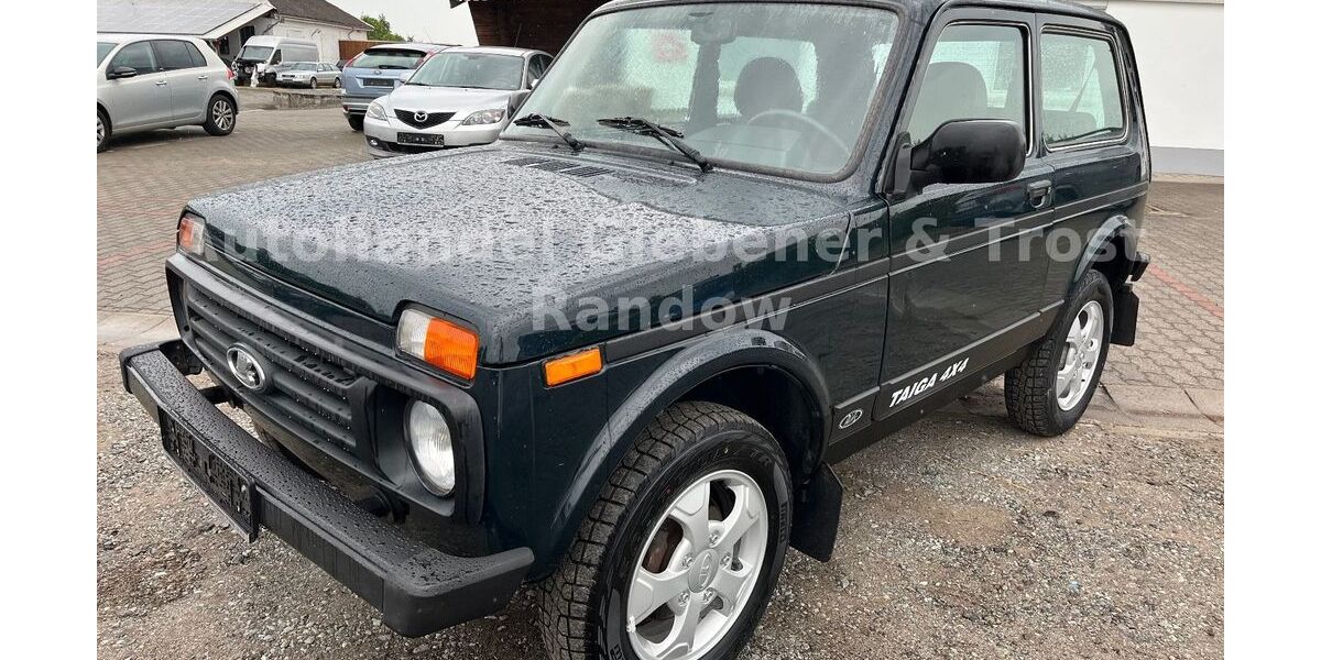 Lada Taiga 53.900 km 10.990 &euro; Demmin 17109