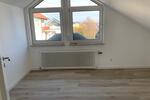 Dachgeschoßwohnung Reutlingen Sondelfingen - 4 Zimmer, 95 m&sup2;, 1.150&euro; | Angebot:24456926