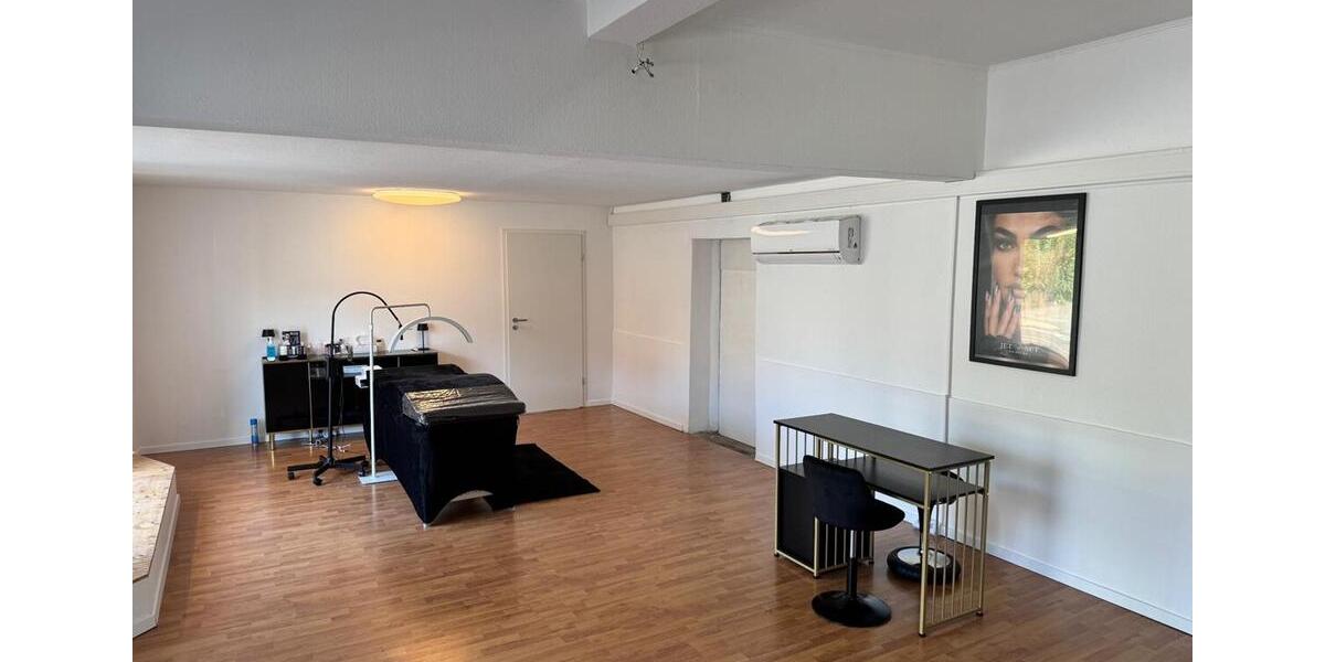 Gewerbeobjekt Bergisch Gladbach - 700&euro; | Angebot:24831518