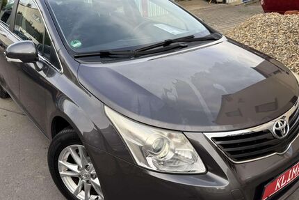Toyota Avensis 139.000 km 5.999 € Dortmund 44388