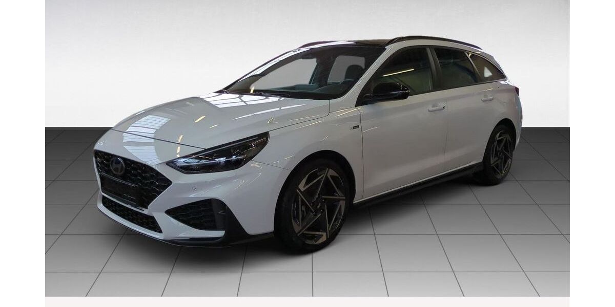 Hyundai i30 25.688 km 24.880 &euro; Limburg 65555