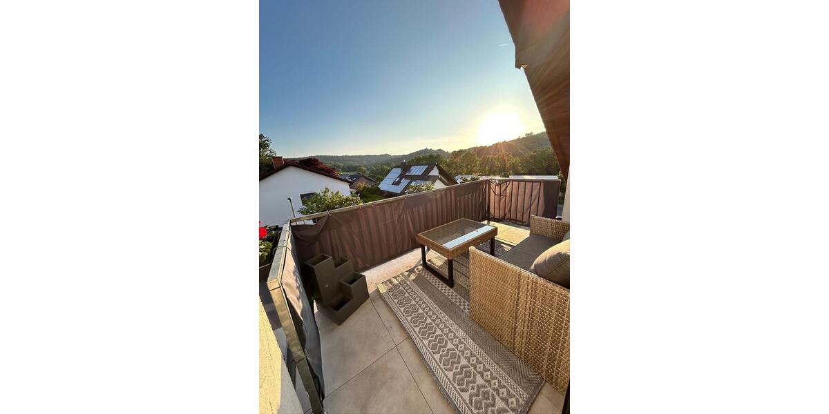 Schöne, helle Dachgeschosswohnung in Ottweiler 3 zimmer