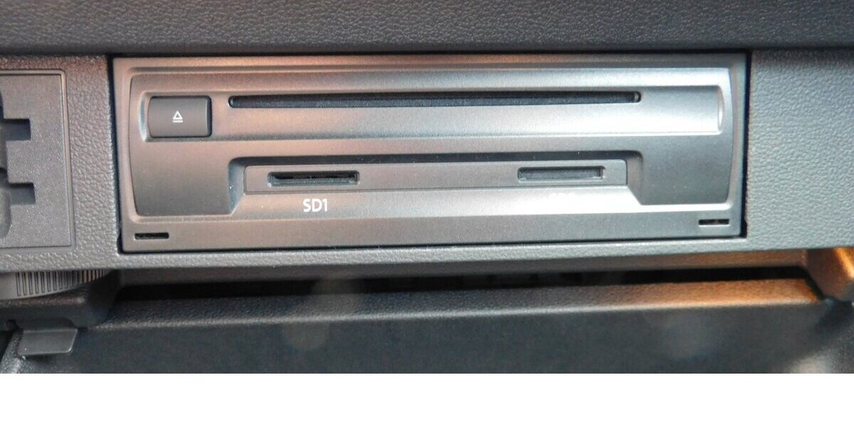 VW Tiguan 1.5 Comfortline Klima TSI Navi 34.700 km 24.990 &euro; Vordorf 38533