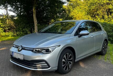 VW Golf 30.834 km 20.900 € Steinhagen 33803