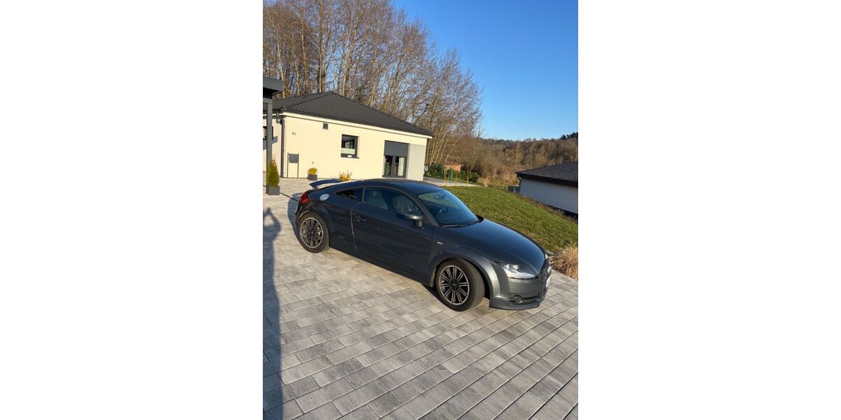 Audi TT 218.000 km 5.800 &euro; Elsoff 56479