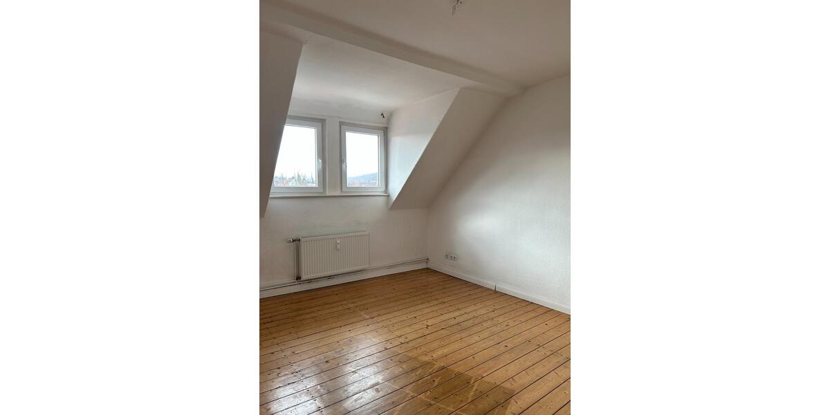 Dachgeschoßwohnung Alfeld (Leine) - 4 Zimmer, 100 m&sup2;, 690&euro; | Angebot:25489018