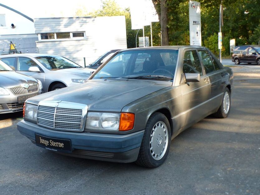 Mercedes-Benz 190 185.000 km 2.999 € Hamburg 22559