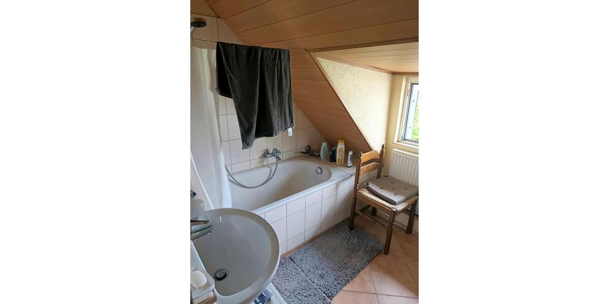 Dachgeschoßwohnung Kassel Fasanenhof - 2 Zimmer, 65 m&sup2;, 720&euro; | Angebot:26581593