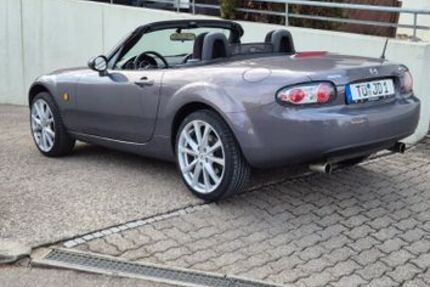 Mazda MX-5 64.761 km 9.990 &euro; Mössingen 72116