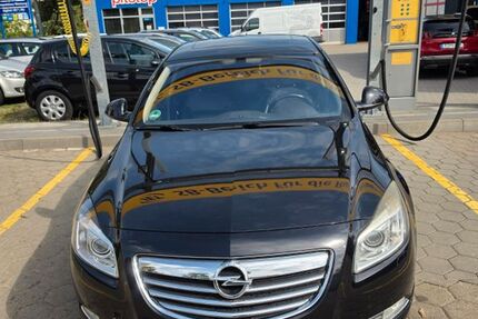 Opel Insignia 186.000 km 3.800 &euro; Potsdam 14471