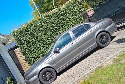 Jaguar X-Type 230.000 km 3.550 &euro; Hamburg 21031