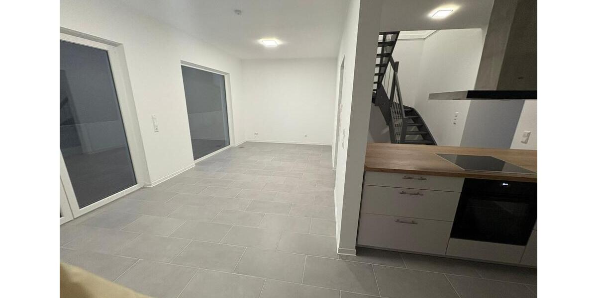 Doppelhaushälfte Warstein - 4 Zimmer, 105 m&sup2;, 1.350&euro; | Angebot:25718747