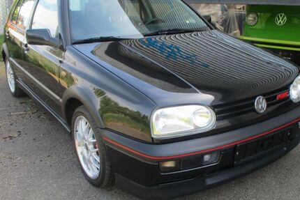 VW Golf 134.500 km 17.990 &euro; Augsburg 86167