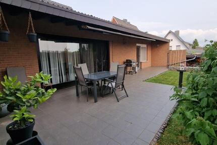 Haus Geilenkirchen - 6 Zimmer, 175 m&sup2;, 379.000&euro; | Angebot:25391951